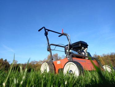 WYPOŻYCZĘ WERTYKULATOR  HUSQVARNA S500 PRO