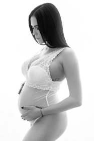 Ciążowa sesja zdjęciowa