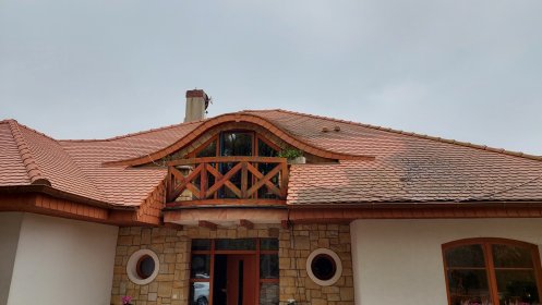 Mycie ciśnieniowe Ścian i Dachów