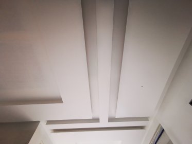 sufity podwieszane, sufity podwieszane jednopłaszczyznowe, wielopłaszczyznowe