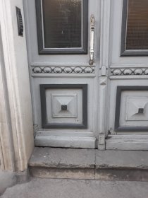 Rekonstrukcja zabytkowych drzwi