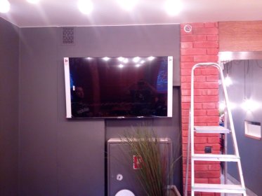 Montaż oświetlenia: żyrandol, kinkiet, lampa, włączniki, sterowniki. LED, żarówka, halogen