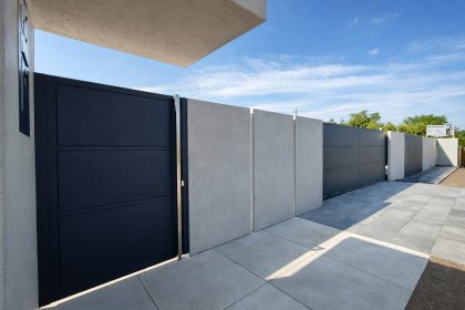 Ogrodzenia i Bramy  na Wymiar Elegancja. Trwałość. Perfekcja wykonania.