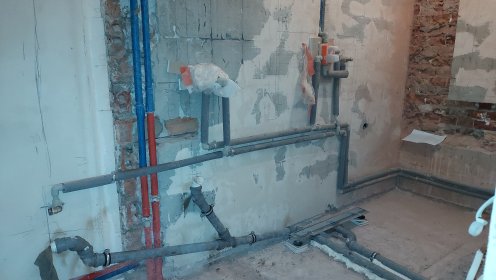 Zmiany w istniejących instalacjach  lub projekt i wykonanie instalacji w nowym budownictwi