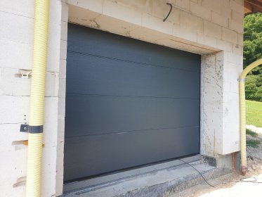 Brama garażowa 3000x2500 ral 7016