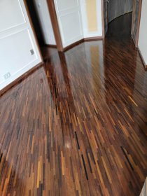 CYKLINOWANIE podłóg, pakietów drewnianych.