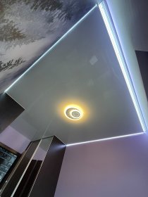 Montaż sufitów napinanych