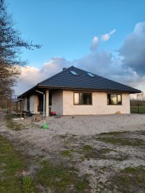 montaż pokrycia dachowego