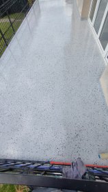 Wykonywanie posadzek żywicznych, kamienny dywan, tarasy oraz balkony na 