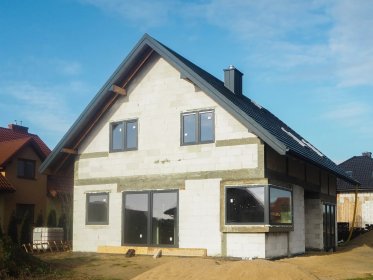 Budowa domu/stan surowy zamkniety