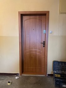 DRZWI WEJŚCIOWE DO MIESZKANIA,POKOJOWE,ZEWNETRZE DO DOMU