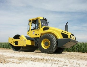 Walec drogowy BOMAG 18 ton do wynajęcia