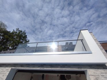 Balustrady szklane