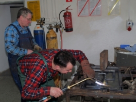 Obróbka mechaniczna, usługi CNC, tokarstwo, ślusarstwo, frezowanie, lutowanie, wtryskarki