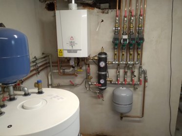 Wykonanie instalacji C.O. i CW.U.  wraz z materiałami