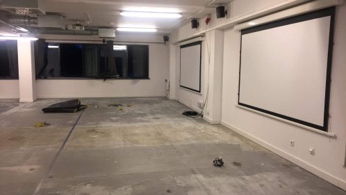 Wymiana wykładziny na nowa .