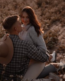 Sesja narzeczeńska  - plener/studio