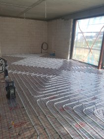 Wykonanie instalacji ogrzewania podłogowego