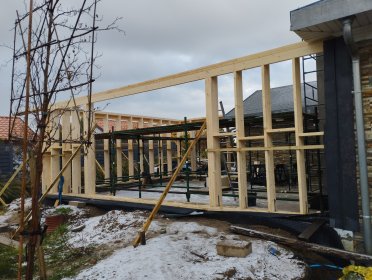 Oferta na budowę domów w technologii szkieletowej z drewna C24