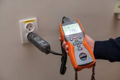 Wykonam przeglądy okresowe i odbiorcze budynków.