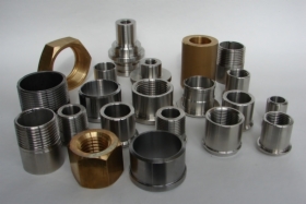 Toczenie CNC , obróbka skrawaniem cnc