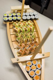 Bufet Sushi