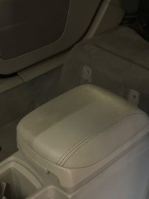 Czyszczenie tapicerki skórzanej