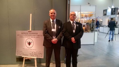 Ochrona obiektów (także w budowie). Prowadzenie recepcji w biurowcach. Sprzątanie biur.