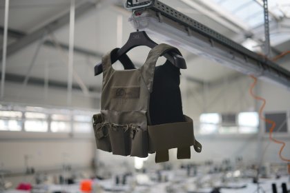Specjalistyczna szwalnia kontraktowa – szycie ciężkie i wyposażenie taktyczne