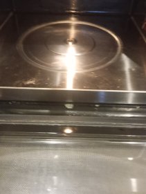 Sprzątanie mieszkania ,domów. Prace porządkowe w ogrodzie .koszenie traw .oraz grabieliśc,