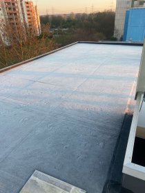 Montaż pokrycia EPDM i RESITREX