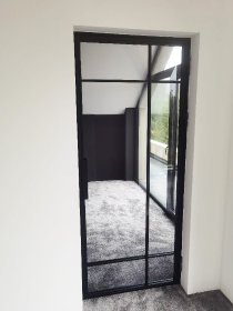 Drzwi loftowe jednoskrzydłowe ze stali na wymiar