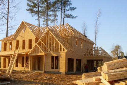 Budowa więźb i wiązarów dachowych