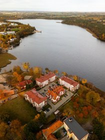 Nieruchomości, działki, obiekty na sprzedaż