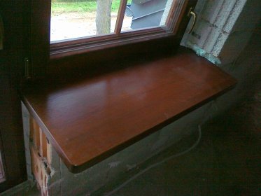 Parapety drewniane  w różnych gatunkach drewna