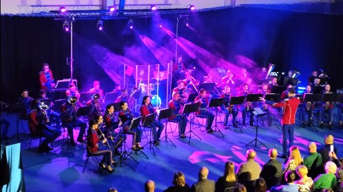 Realizacja dźwięku i oświetlenia