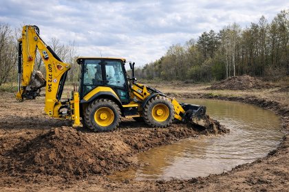 Kopanie Stawu i innych zbiorników wodnych