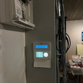 Kompleksowe Bezpieczeństwo i Inteligencja – Alarm, Monitoring, Smart Home Kompleksowe Bezpieczeństwo i Inteligencja – Alarm, Monitoring, Smart Home