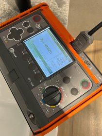 Przeglądy i Pomiary Elektryczne – Twoje Bezpieczeństwo pod Kontrolą Przeglądy i Pomiary Elektryczne – Twoje Bezpieczeństwo pod Kontrolą