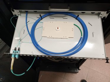 Instalacja i serwis łączy światłowodowych jednomodowych i wielomodowych