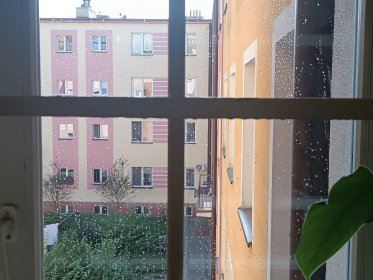 Mycie okien wodą demineralizowaną