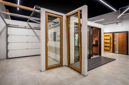 Okna, drzwi, parapety, bramy