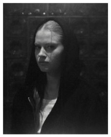 sesja portretowa na filmie w studiu lub w plenerze