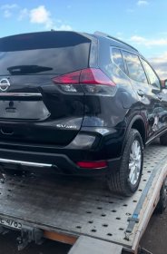 Polerowanie samochodu