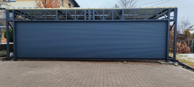 Bramy przemysłowe segmentowe