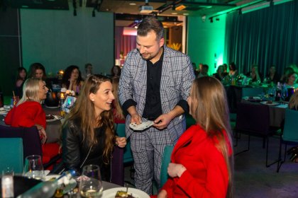 Pokaz iluzji wśród widzów