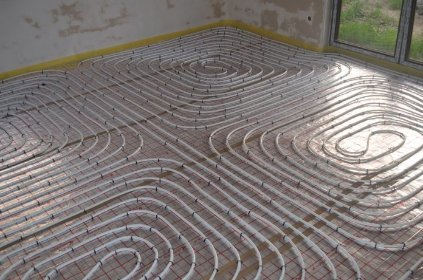 montaż ogrzewania podłogowego