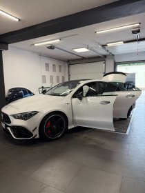 Auto Detailing: powłoka ceramiczna, polerowanie lakieru, pranie wnętrz