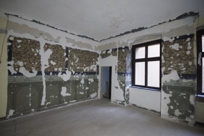 Restauracja malowideł ściennych