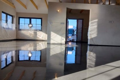 Wykonanie posadzki przemysłowej na terenie całej Polski